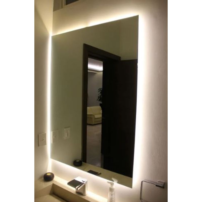Espejo-Rectangular-Con-Luz-Led-Reflejar-60x80cm